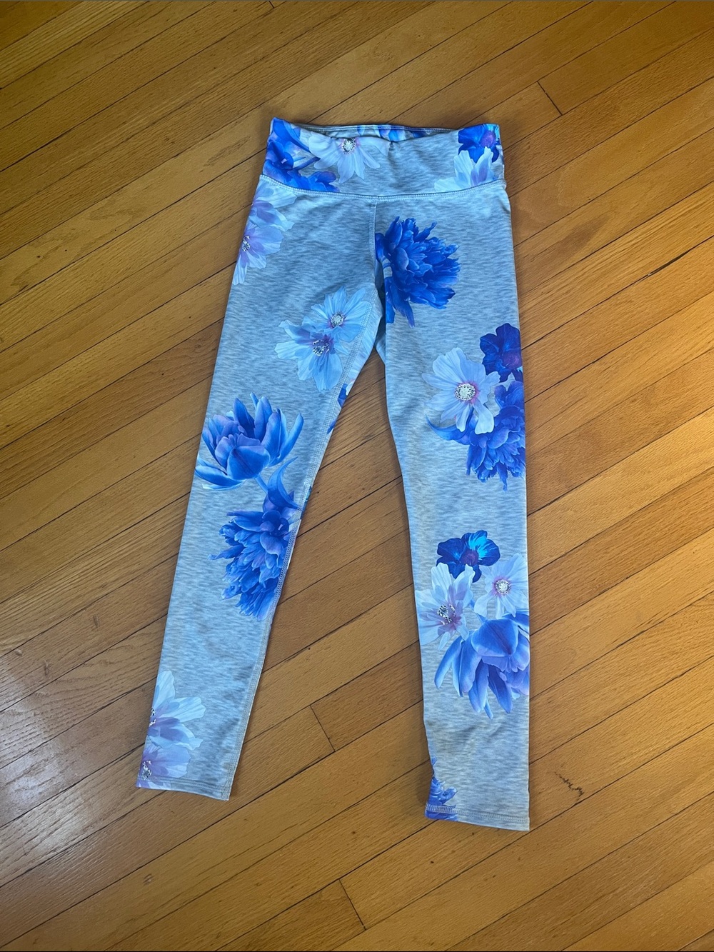 Old Navy Gray Leggings with Blue Floral Accents